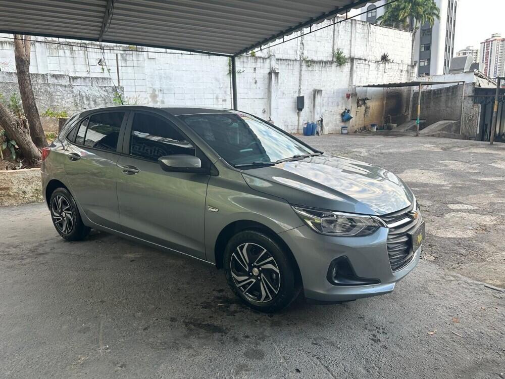 Chevrolet Onix Hatch