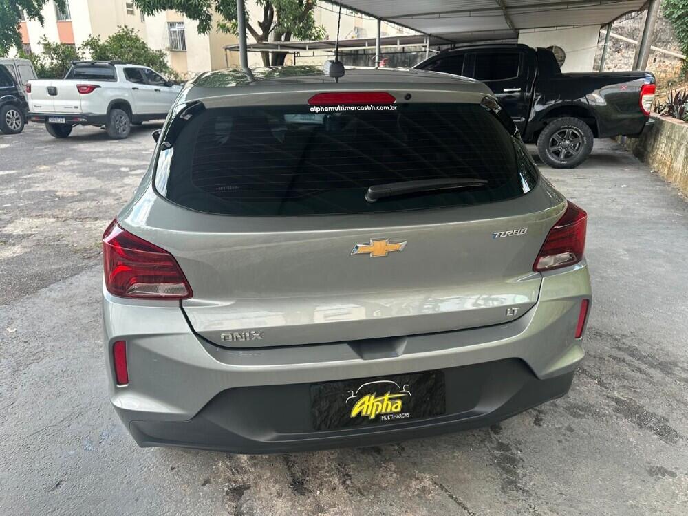 Chevrolet Onix Hatch