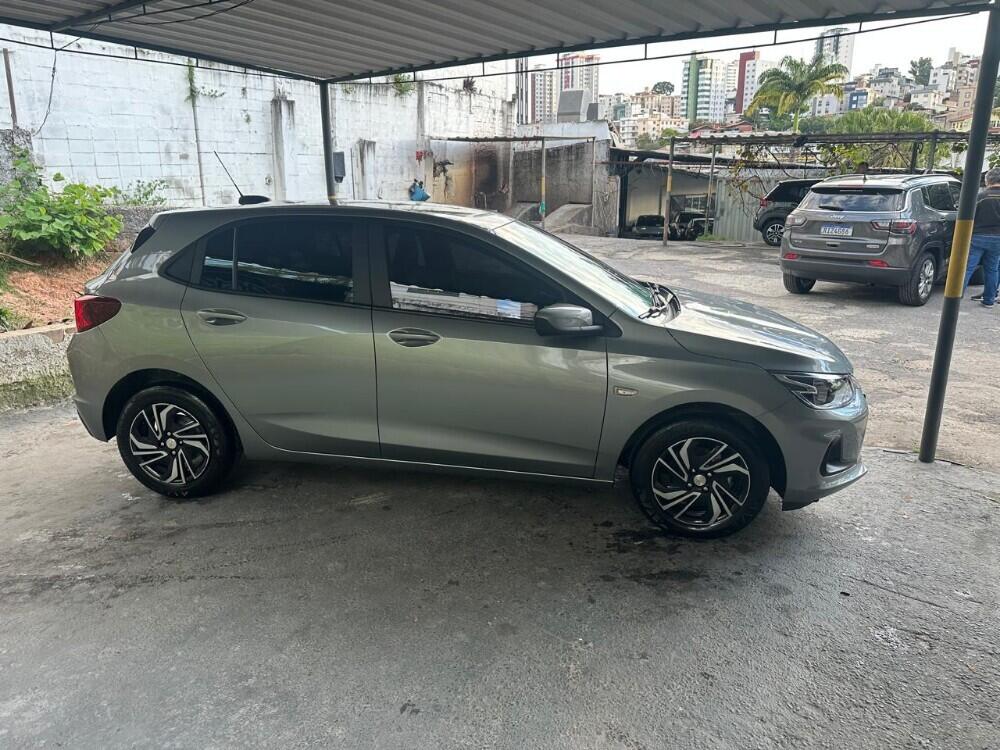 Chevrolet Onix Hatch