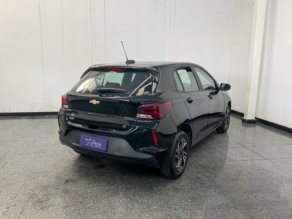 Chevrolet Onix Hatch