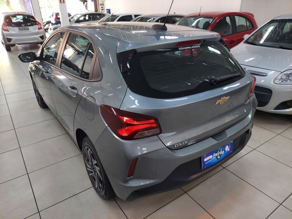 Chevrolet Onix Hatch