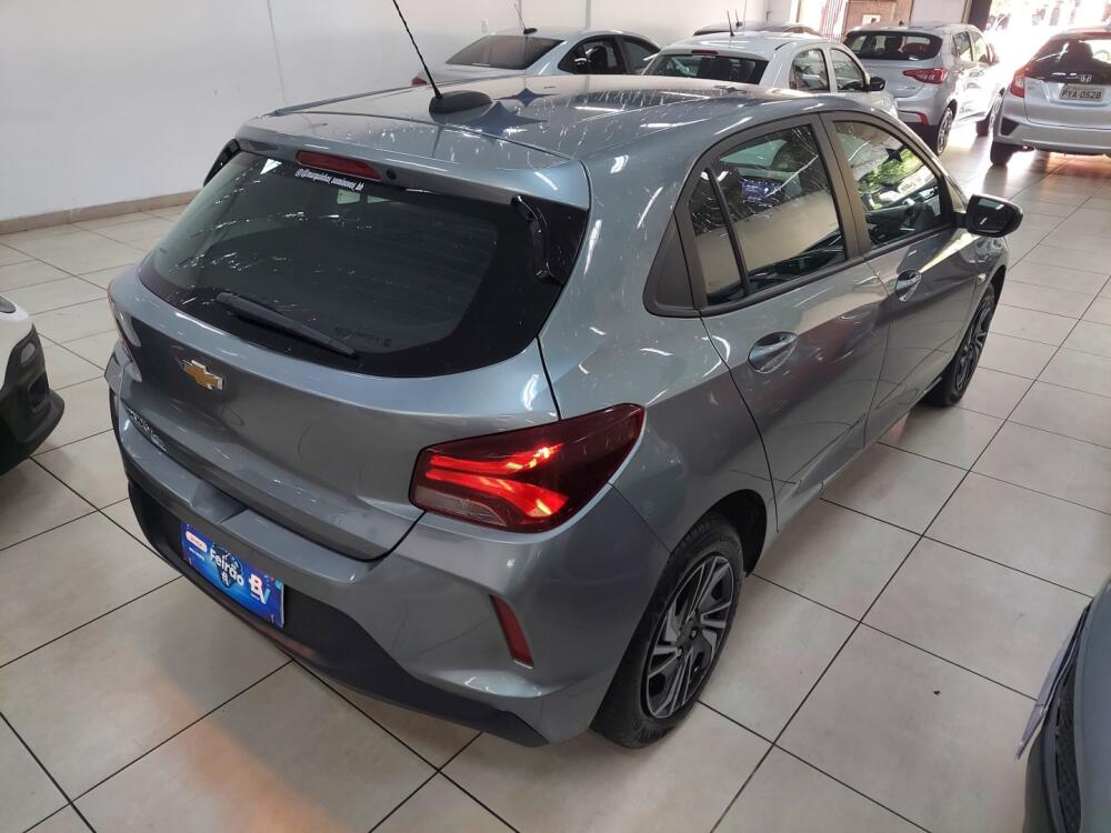 Chevrolet Onix Hatch