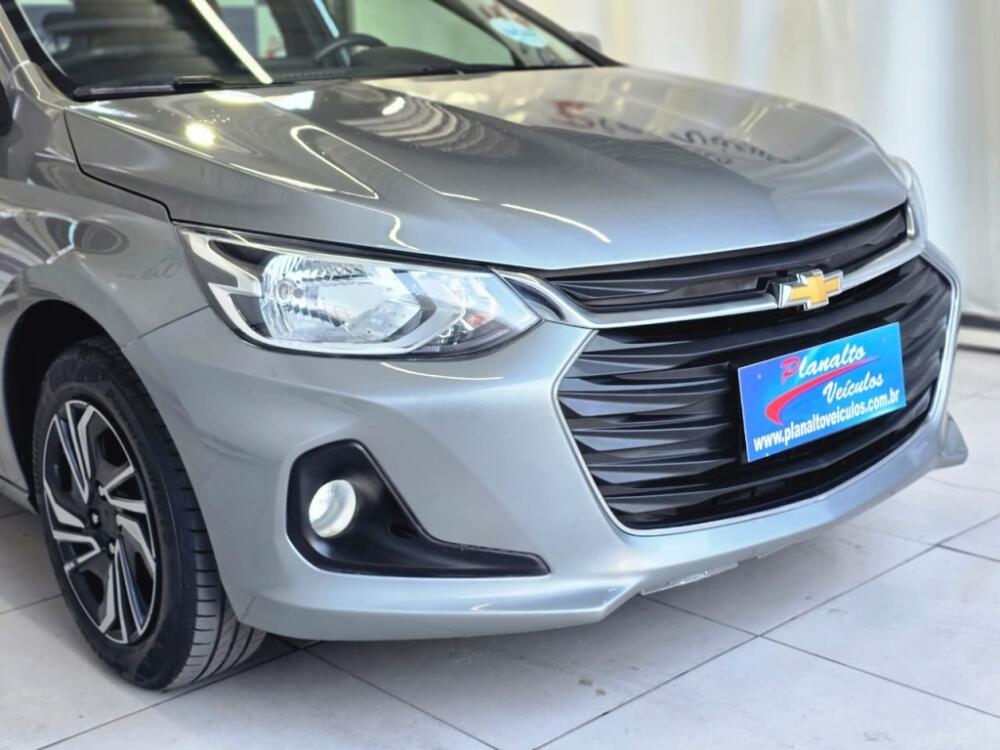 Chevrolet Onix Hatch