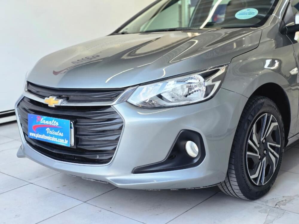Chevrolet Onix Hatch
