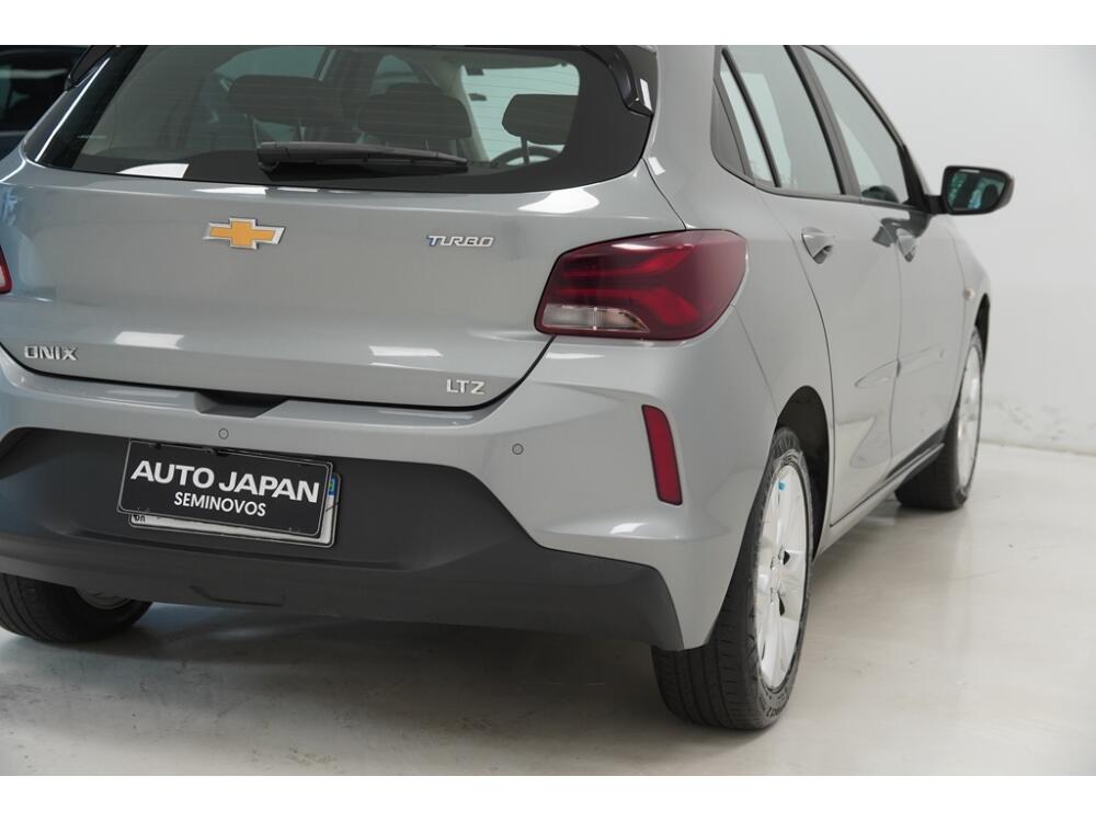 Chevrolet Onix Hatch
