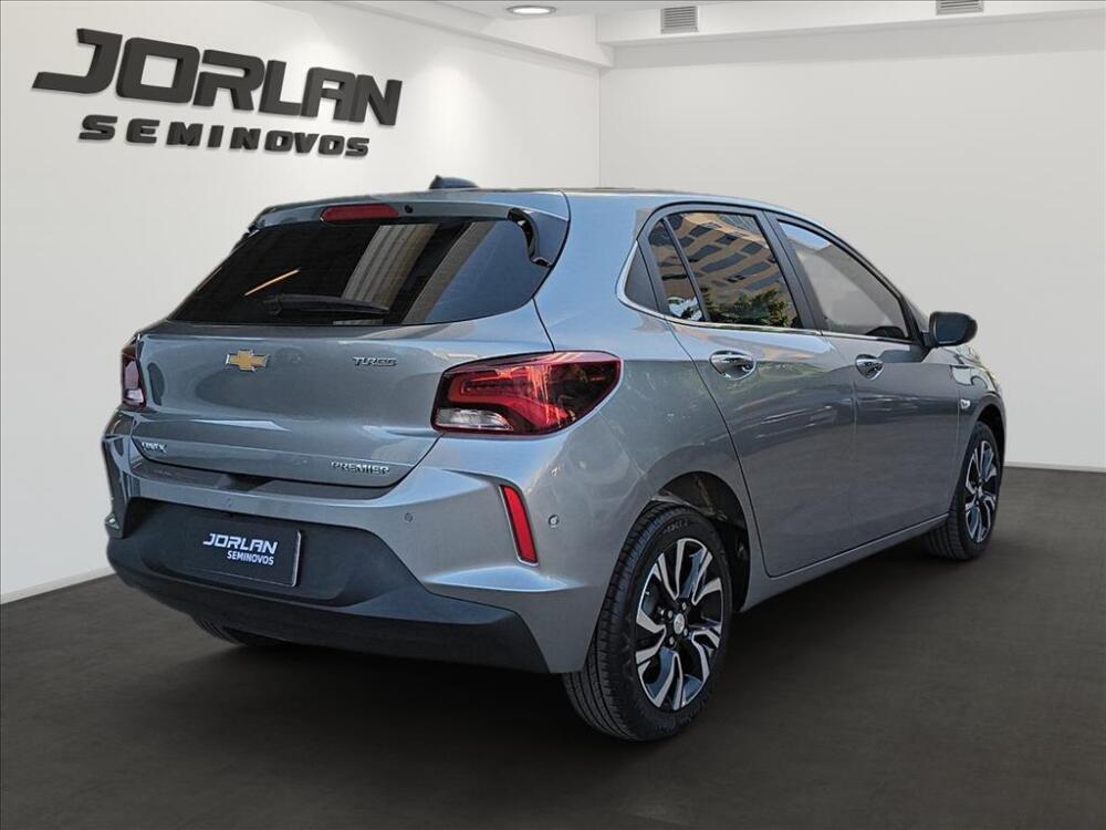 Chevrolet Onix Hatch