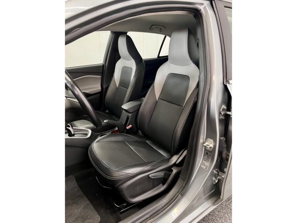 Chevrolet Onix Hatch