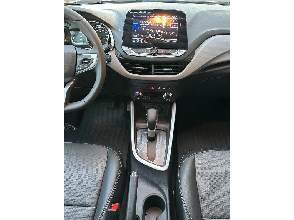 Chevrolet Onix Hatch