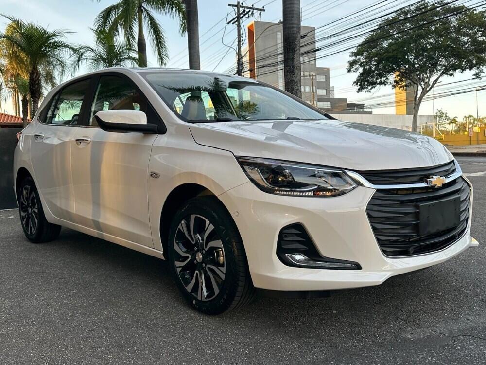 Chevrolet Onix Hatch
