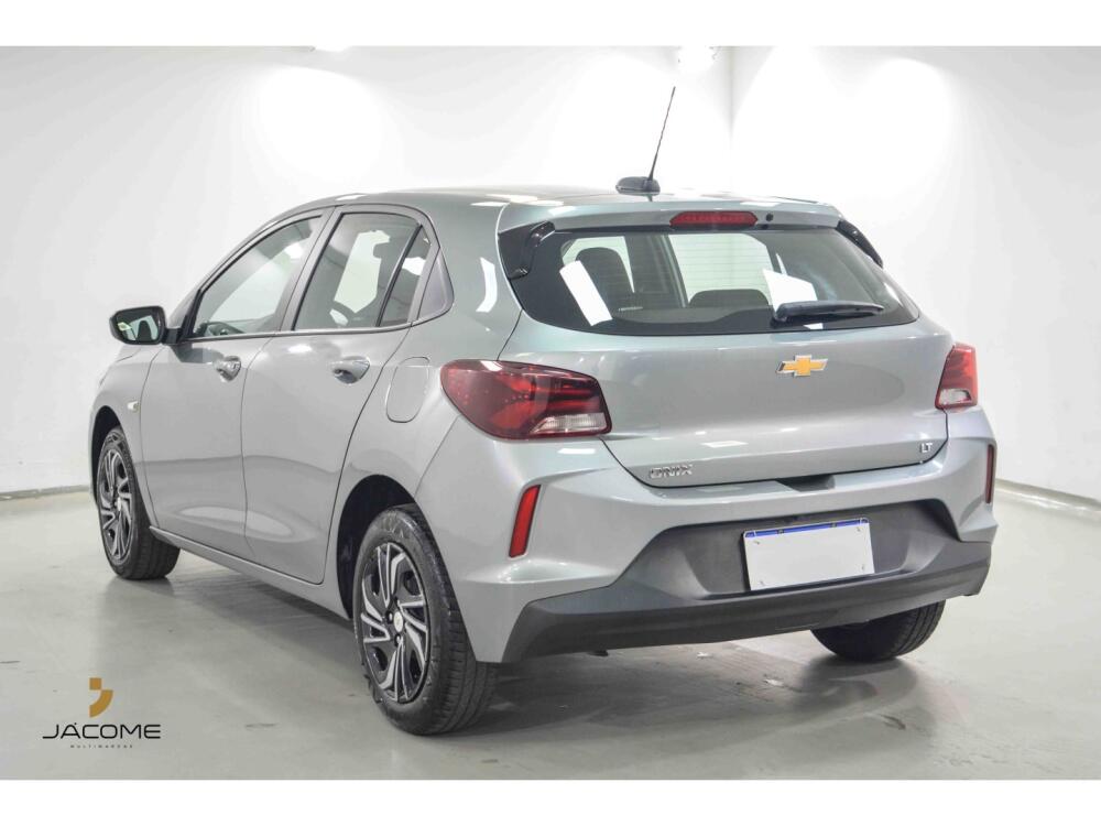 Chevrolet Onix Hatch