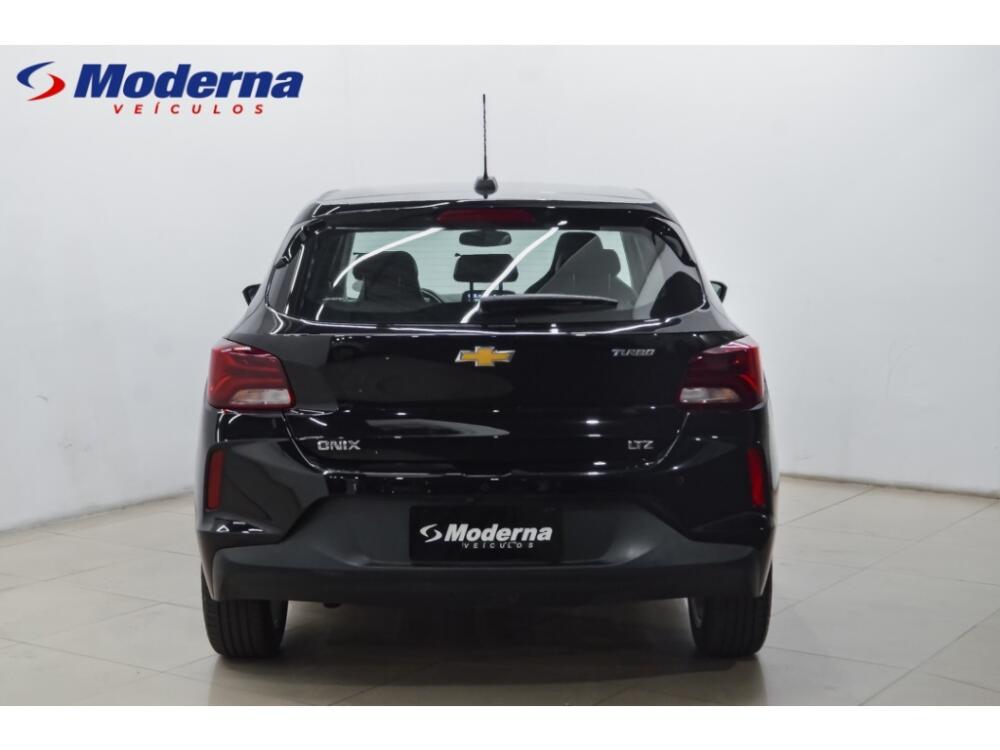 Chevrolet Onix Hatch