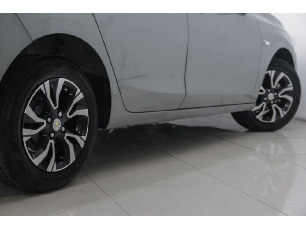 Chevrolet Onix Hatch