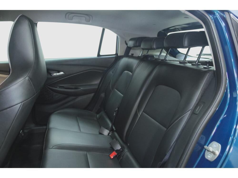 Chevrolet Onix Hatch