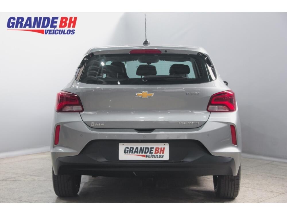 Chevrolet Onix Hatch