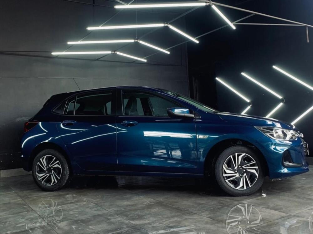 Chevrolet Onix Hatch