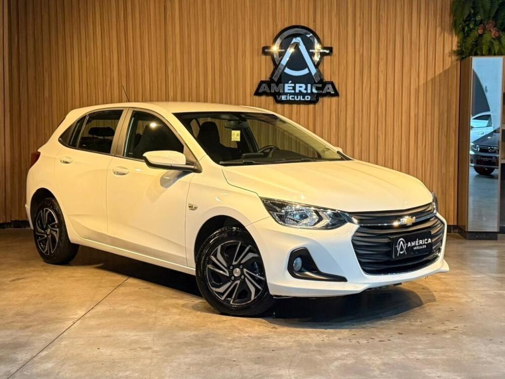 Chevrolet Onix Hatch