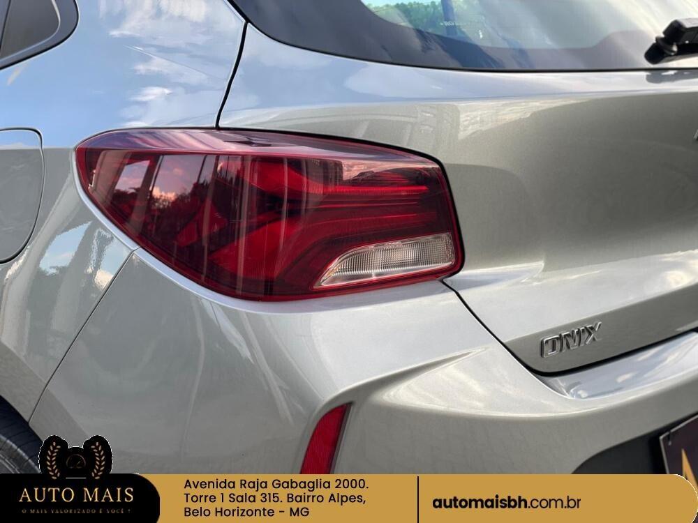 Chevrolet Onix Hatch
