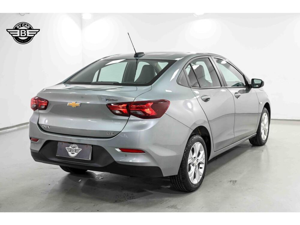 Chevrolet Onix Hatch