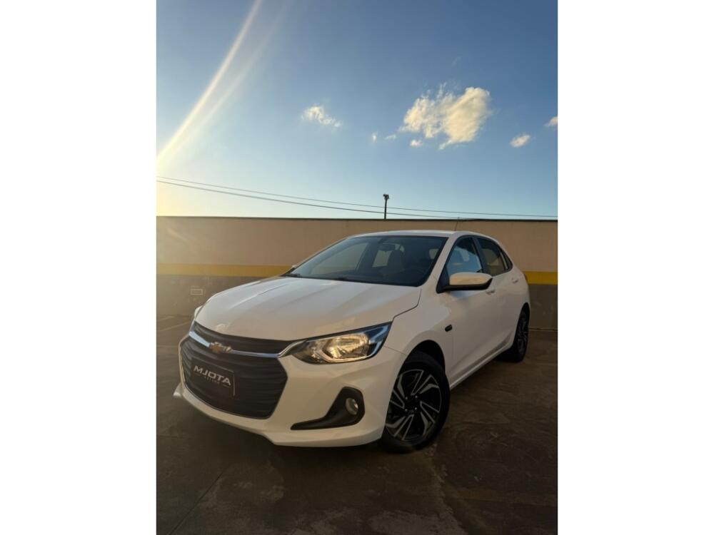 Chevrolet Onix Hatch