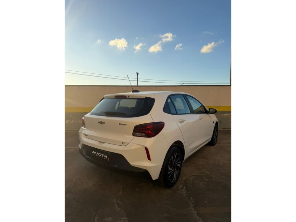 Chevrolet Onix Hatch