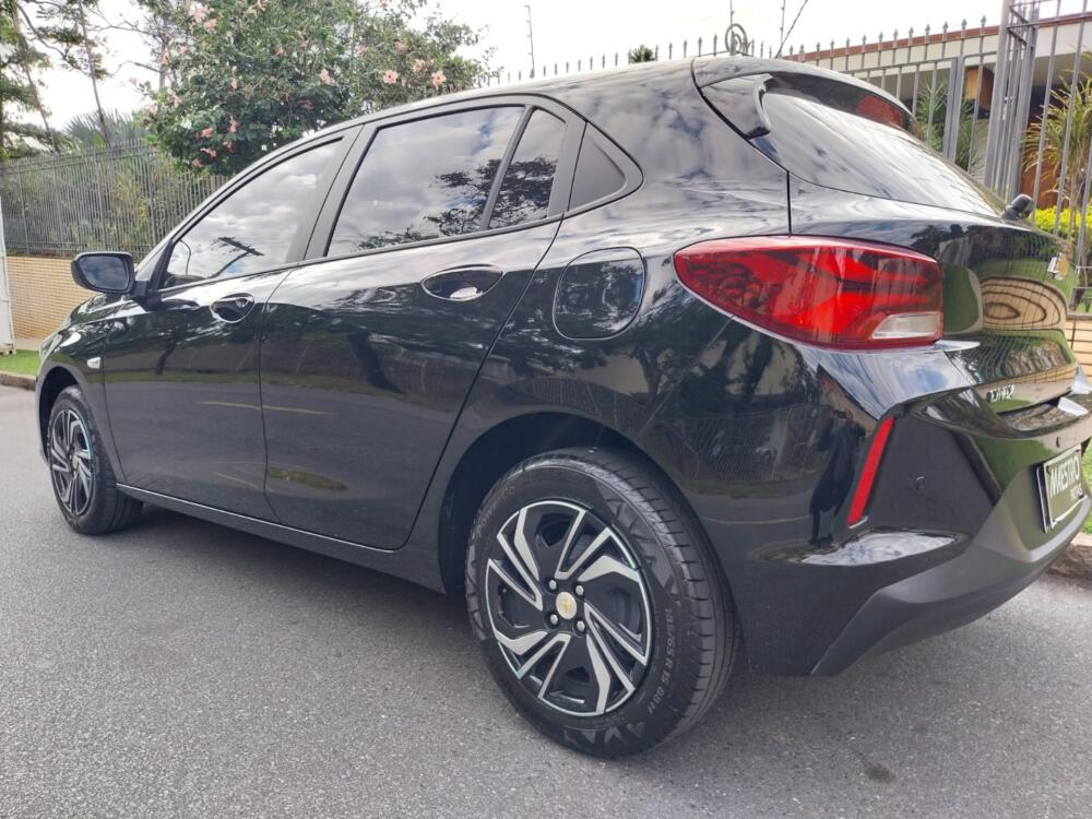 Chevrolet Onix Hatch