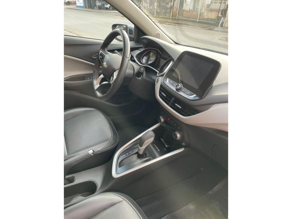 Chevrolet Onix Hatch