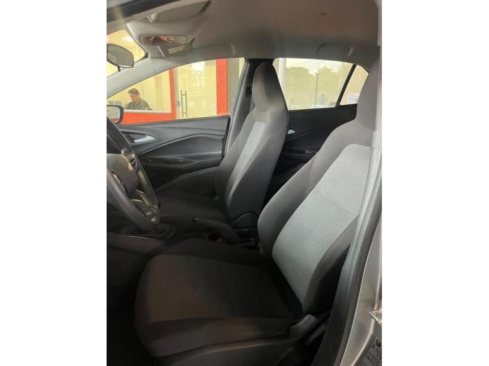 Chevrolet Onix Hatch