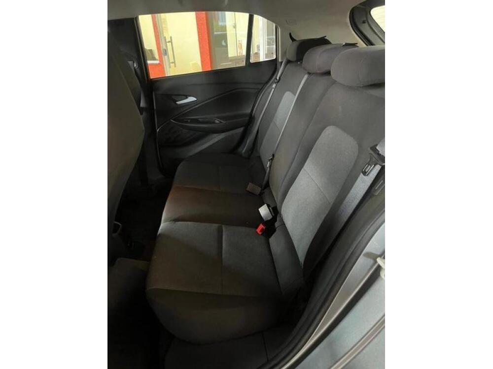 Chevrolet Onix Hatch