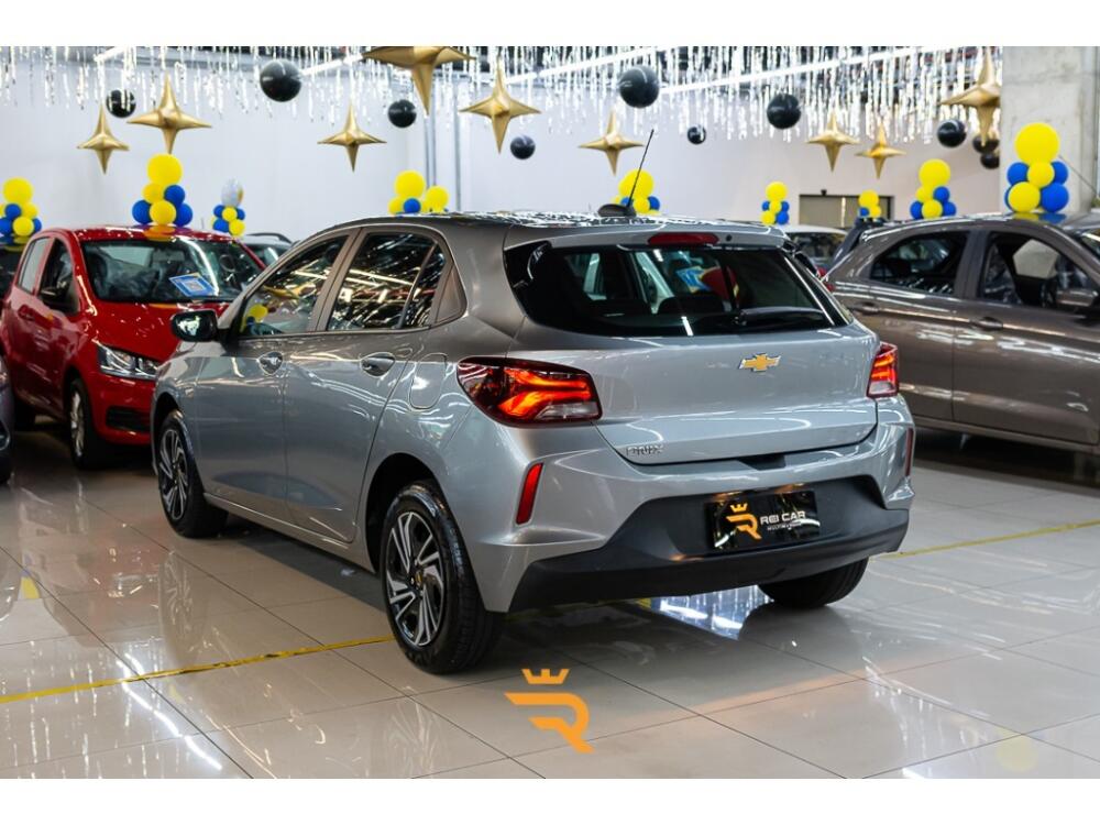 Chevrolet Onix Hatch
