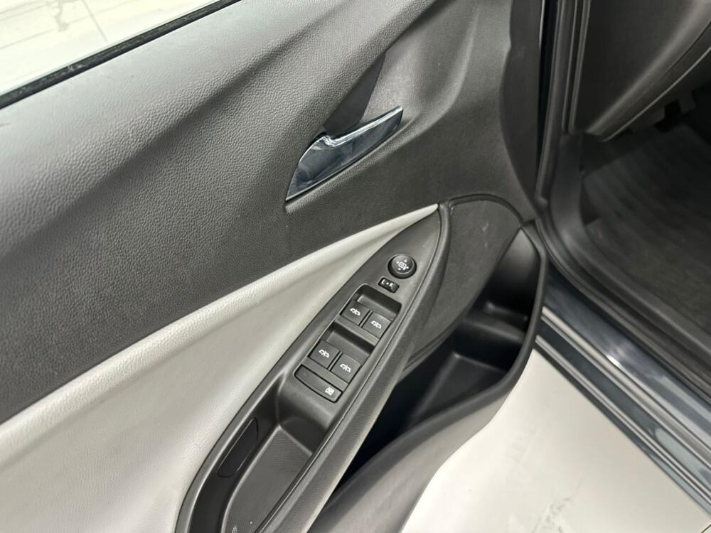 Chevrolet Onix Hatch