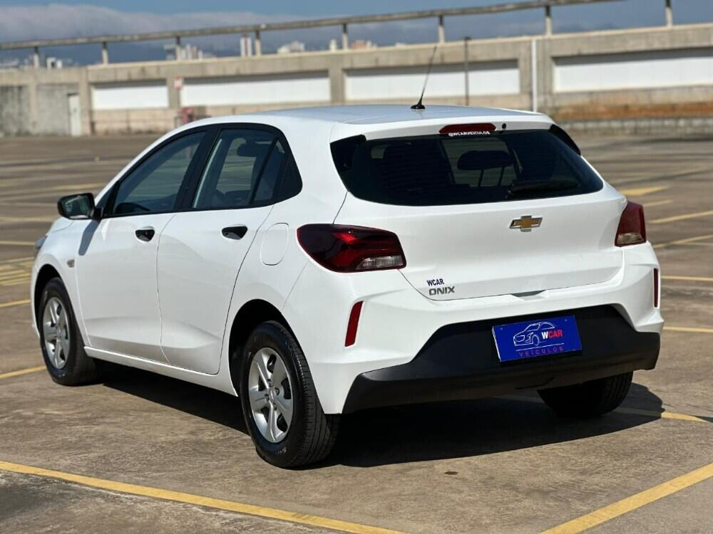 Chevrolet Onix Hatch