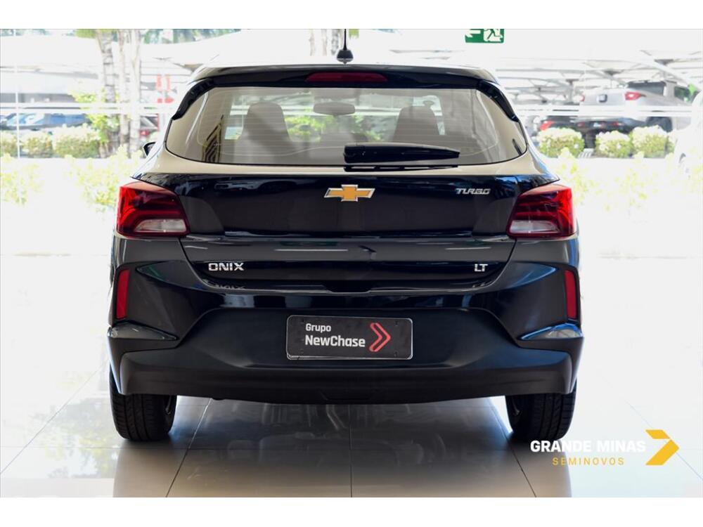 Chevrolet Onix Hatch
