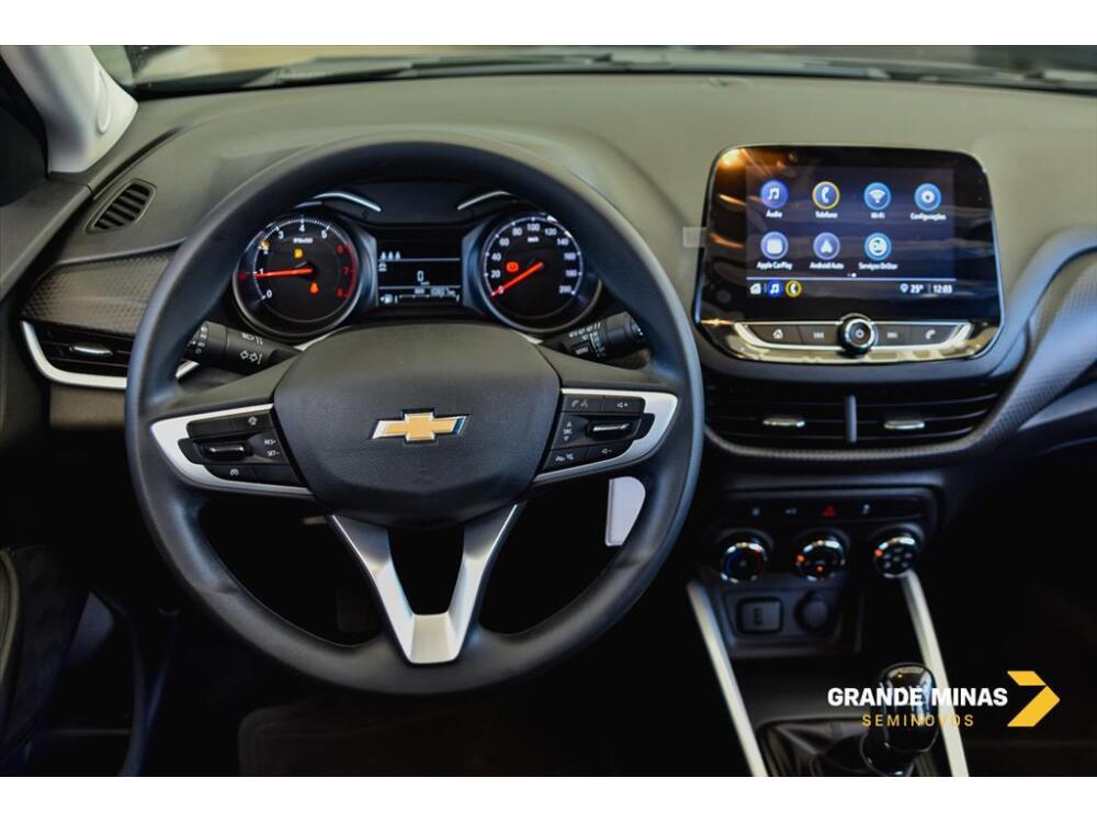 Chevrolet Onix Hatch