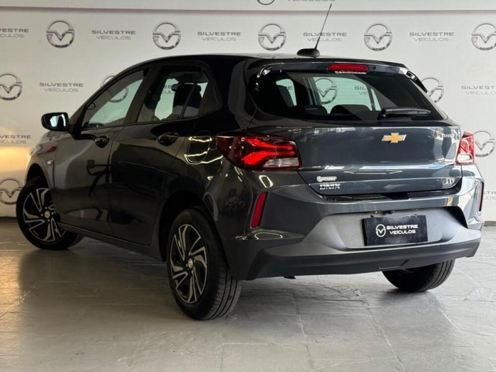 Chevrolet Onix Hatch