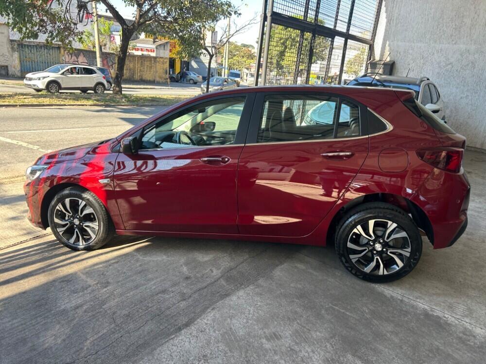 Chevrolet Onix Hatch