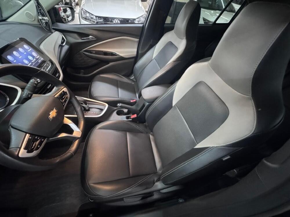 Chevrolet Onix Hatch