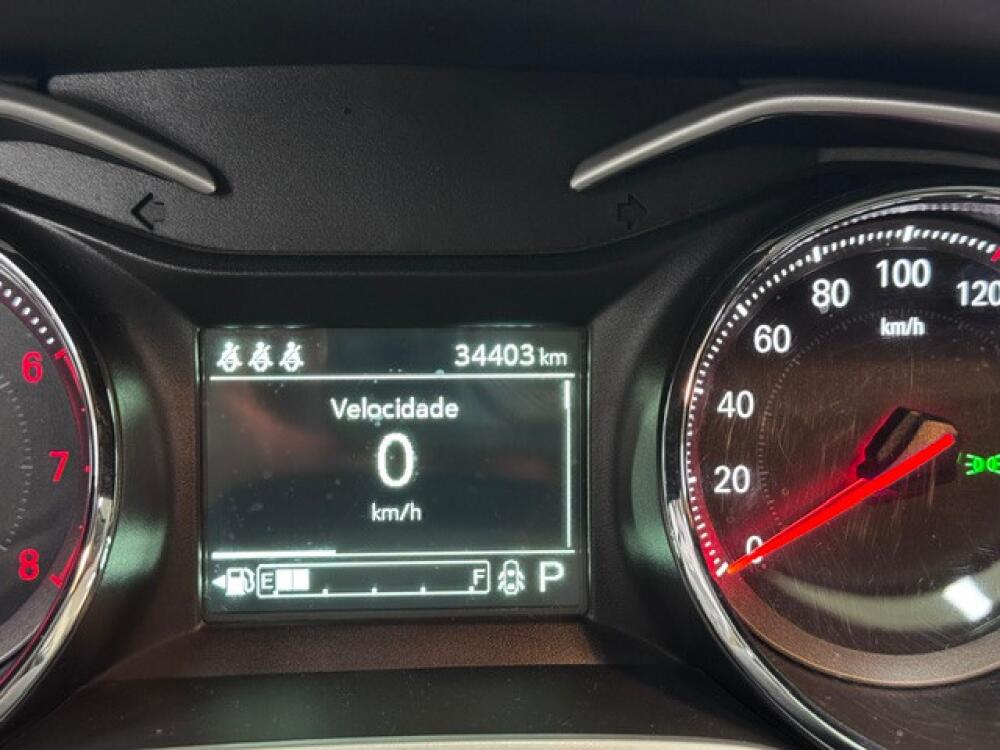 Chevrolet Onix Hatch