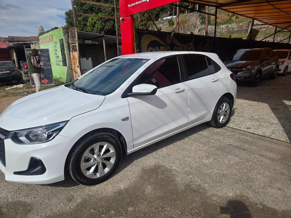 Chevrolet Onix Hatch