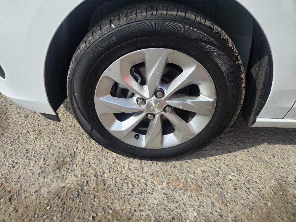 Chevrolet Onix Hatch
