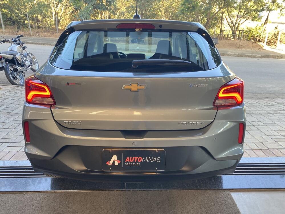 Chevrolet Onix Hatch