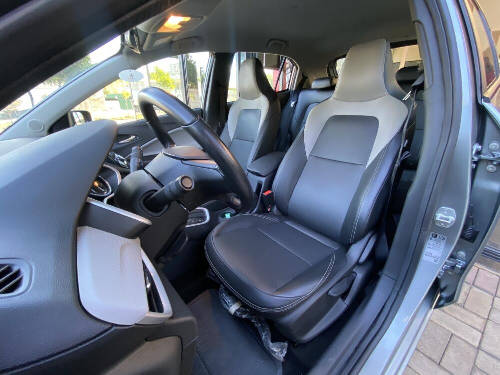 Chevrolet Onix Hatch