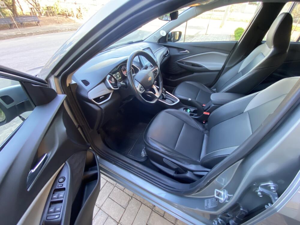 Chevrolet Onix Hatch
