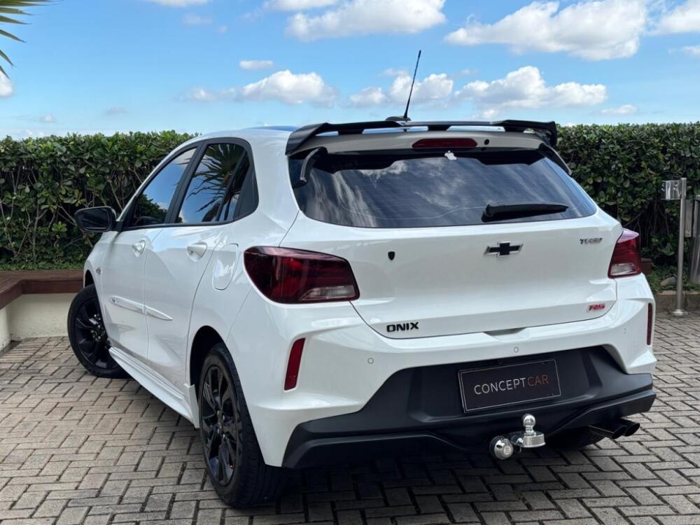 Chevrolet Onix Hatch