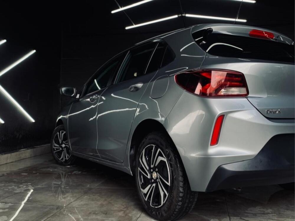 Chevrolet Onix Hatch