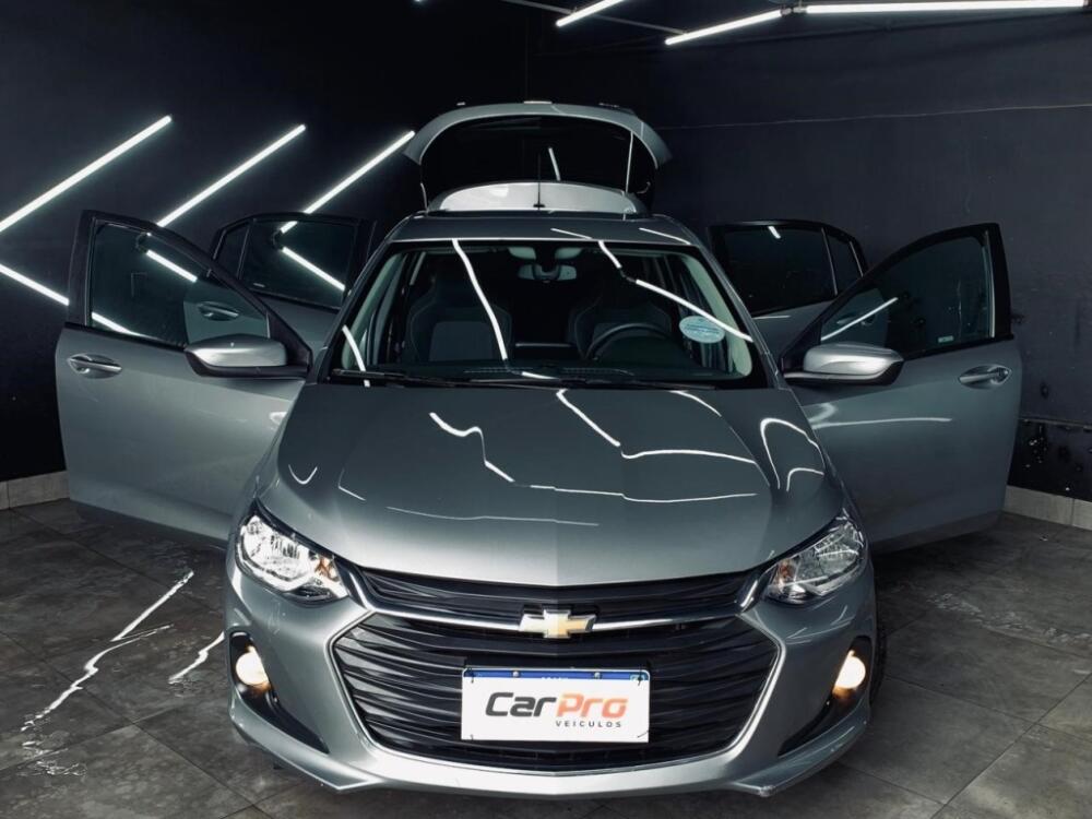 Chevrolet Onix Hatch
