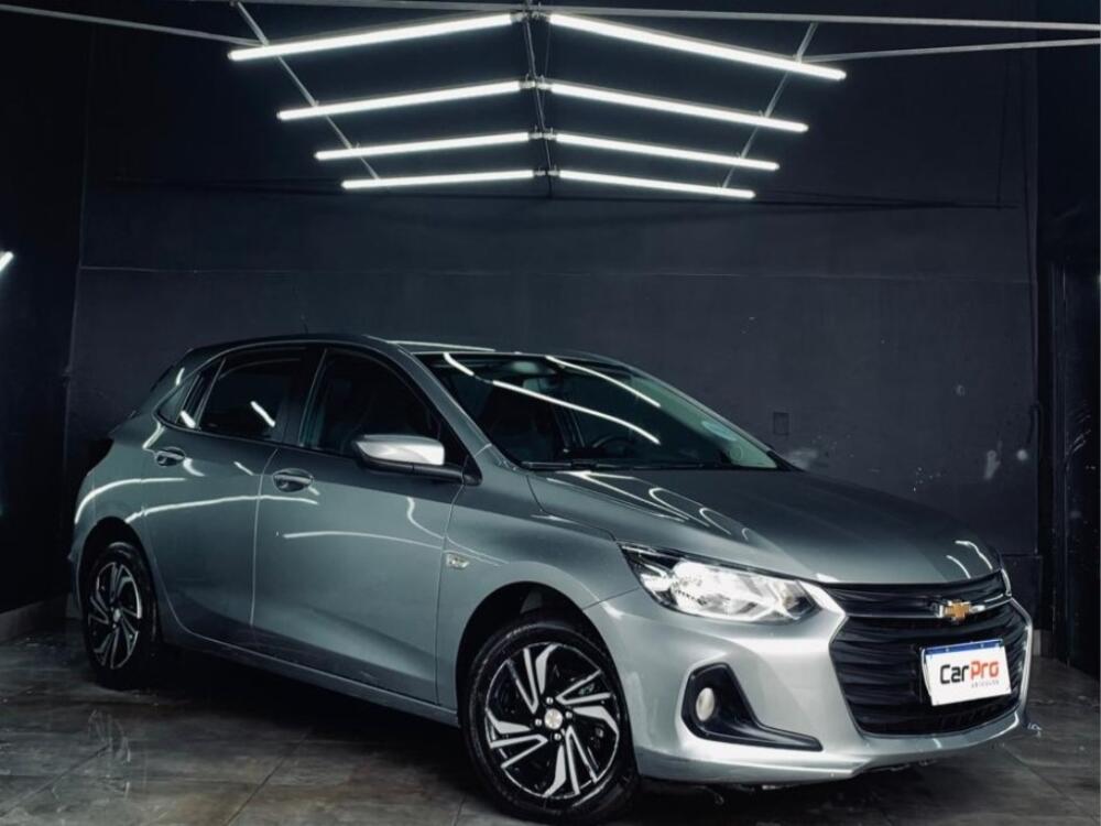 Chevrolet Onix Hatch