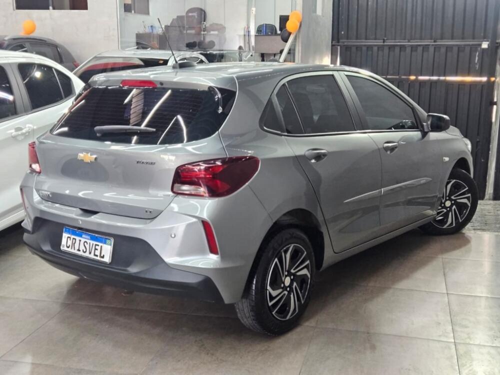 Chevrolet Onix Hatch