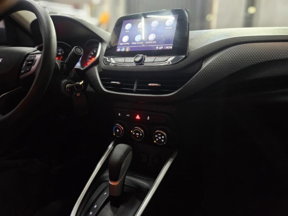 Chevrolet Onix Hatch