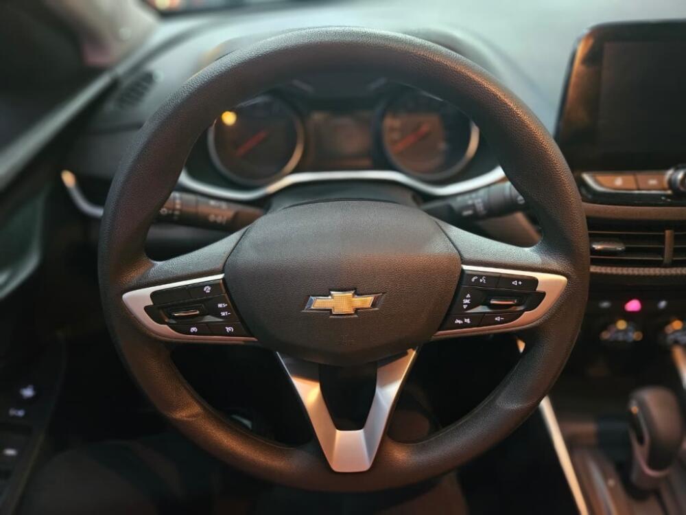 Chevrolet Onix Hatch