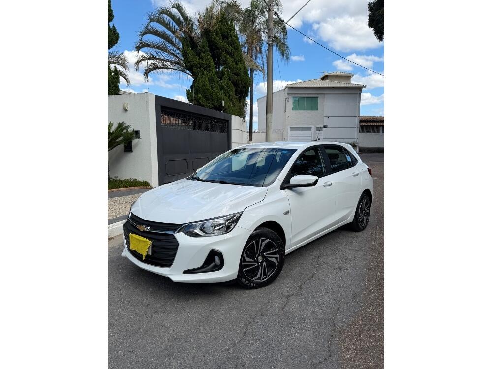 Chevrolet Onix Hatch